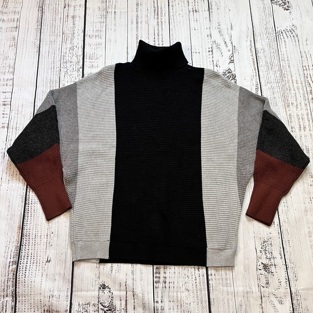 WT Industry Republic Women's L Colorblock Turtleneck Dolman Sleeve Sweater
